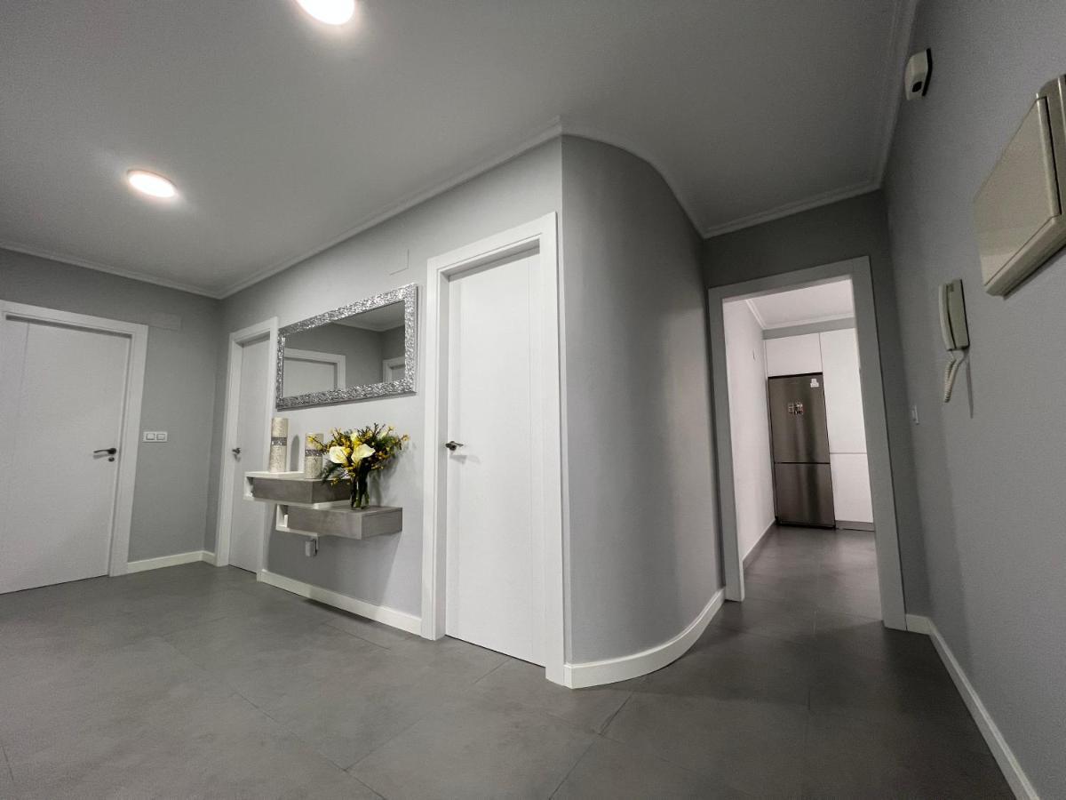 Apartamentos Maria De Lucia-Piso 2º Arou Exteriör bild